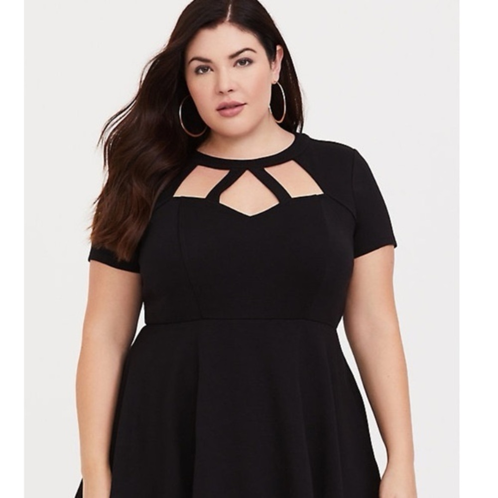 Torrid black peplum caged blouse top short sleeve size 0
